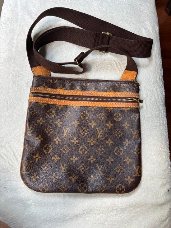 Louis Vuitton Handbags - Louis Vuitton Monogram Pochette Bosphore Crossbody Bag Model M40044